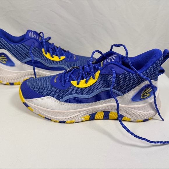 Under Armour Curry Men’s Basketball Athletic Shoe Size 11.5 Blue, Yellow & White main image 6
